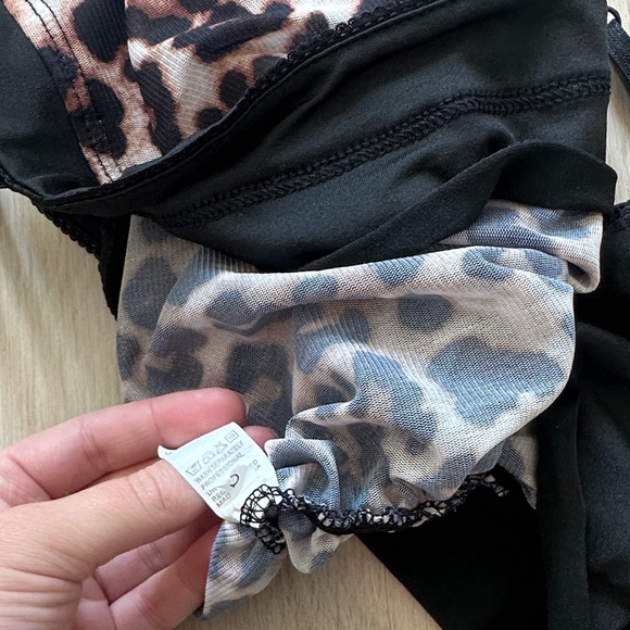 Leopard Print Ruched Cami Top - Picture 2 of 2